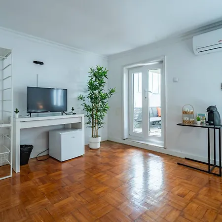 Maria Pia With Terrace 4 Гостевой дом